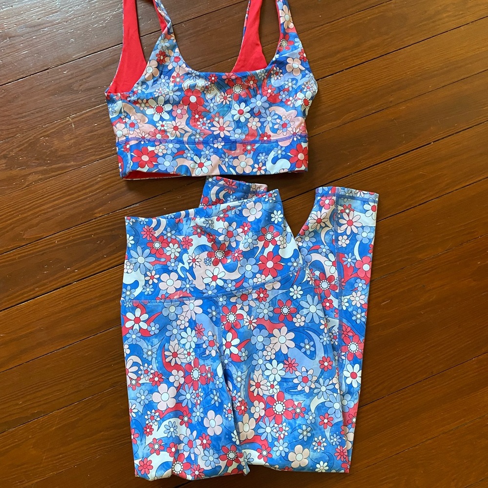Fabletics Floral Leggings Set - Blue and Pink